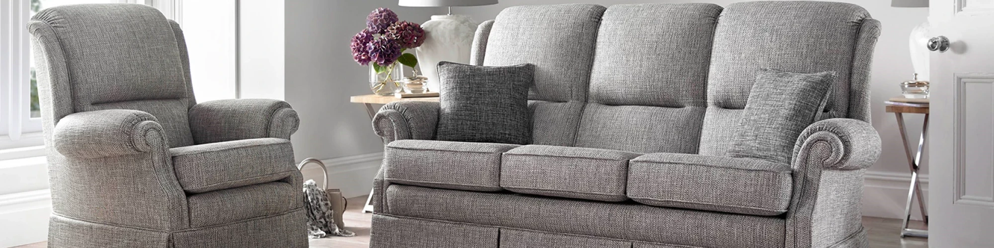 Vale Bridgecraft Russell Dean Furnishers